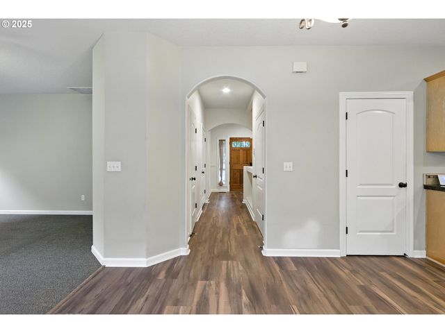 17707 Ne 38TH Way, Vancouver, WA 98682