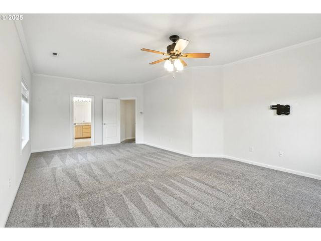 17707 Ne 38TH Way, Vancouver, WA 98682