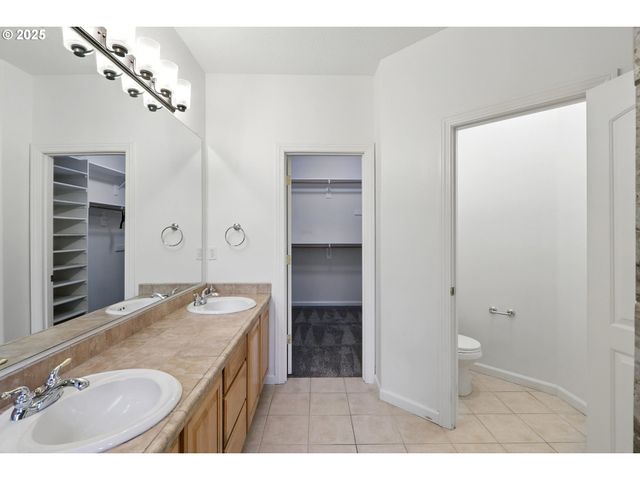 17707 Ne 38TH Way, Vancouver, WA 98682