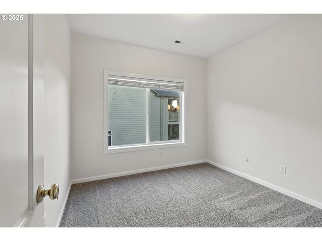 17707 Ne 38TH Way, Vancouver, WA 98682