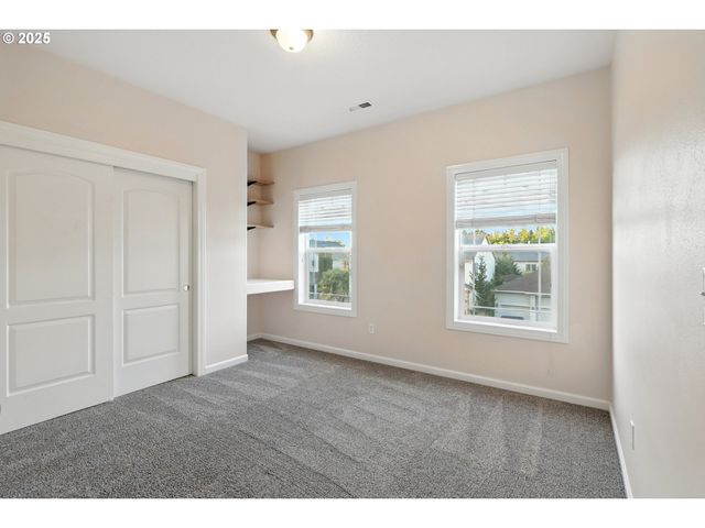 17707 Ne 38TH Way, Vancouver, WA 98682