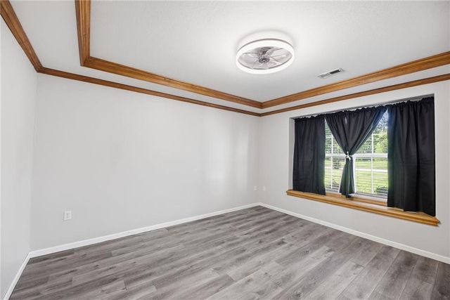 218 Hillside Drive, Baldwin City, KS 66006