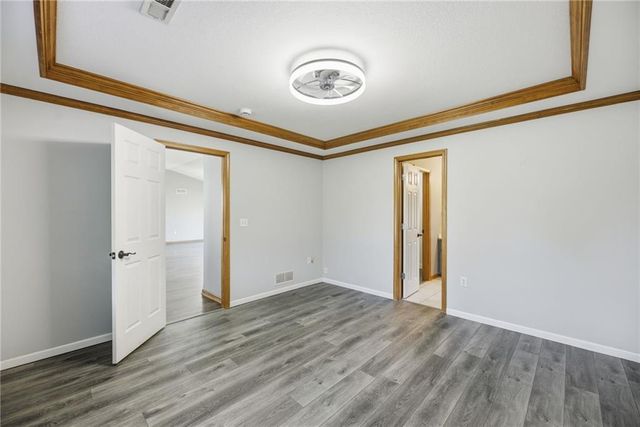 218 Hillside Drive, Baldwin City, KS 66006
