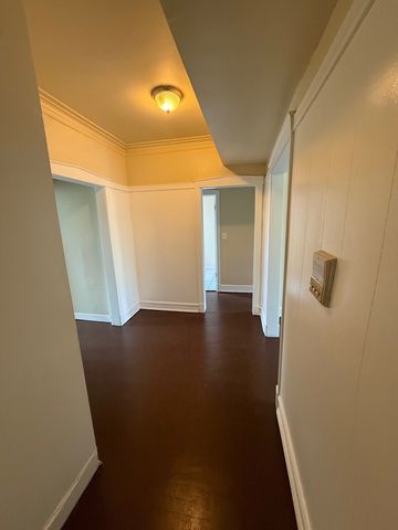 715 W 57th Street 3, Chicago, IL 60621