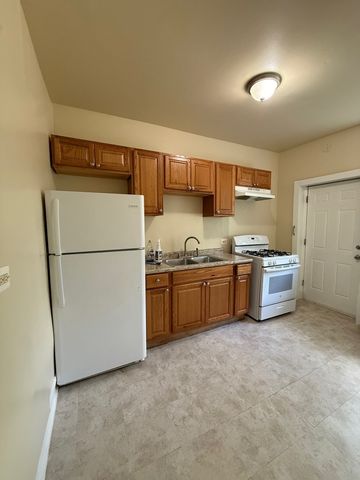715 W 57th Street 3, Chicago, IL 60621