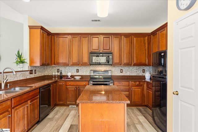 164 Pendock Lane, Piedmont, SC 29673