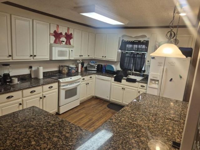 503 Fairview Ave, Opp, AL 36467