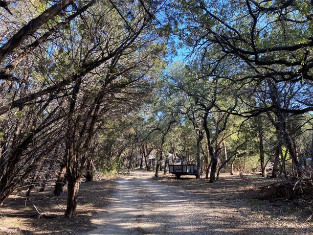 1850 N Rainbow Ranch RD N, Wimberley, TX 78676