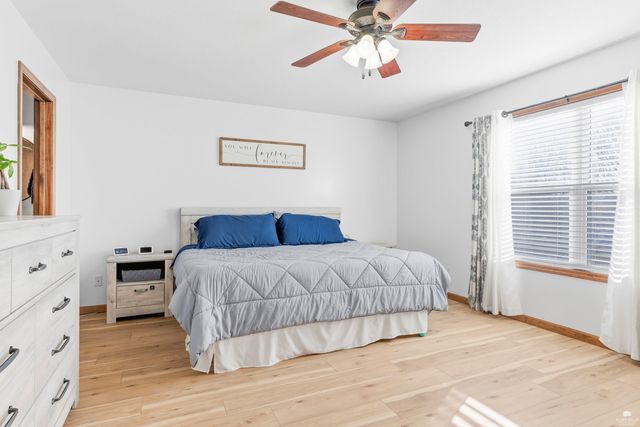 916 Meadowbrooke Lane, Junction City, KS 66441