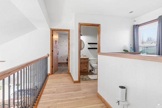 916 Meadowbrooke Lane, Junction City, KS 66441