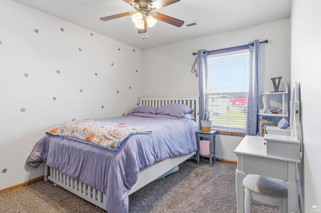 916 Meadowbrooke Lane, Junction City, KS 66441