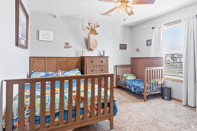 916 Meadowbrooke Lane, Junction City, KS 66441