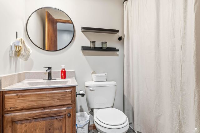 916 Meadowbrooke Lane, Junction City, KS 66441