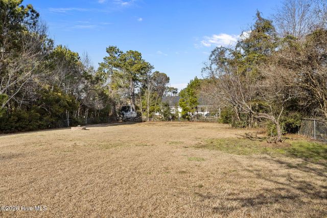 1908 Champion Drive, Morehead City, NC 28557