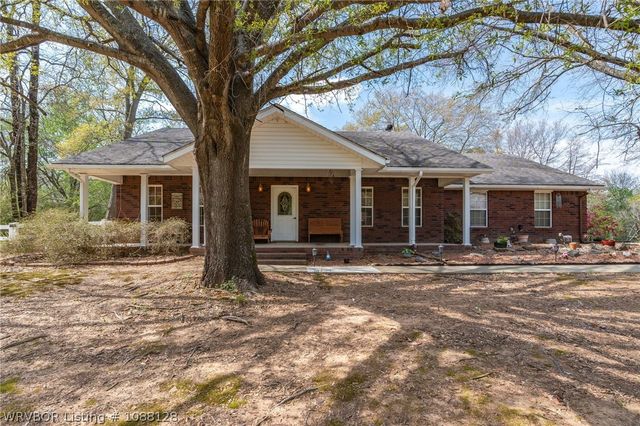 2505 Andrea Lane, Sallisaw, OK 74955