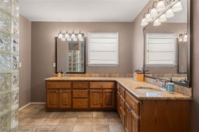 2505 Andrea Lane, Sallisaw, OK 74955