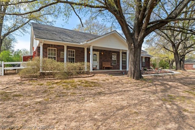 2505 Andrea Lane, Sallisaw, OK 74955