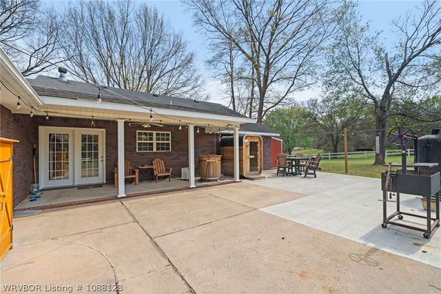 2505 Andrea Lane, Sallisaw, OK 74955