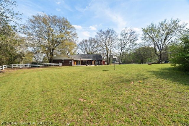 2505 Andrea Lane, Sallisaw, OK 74955