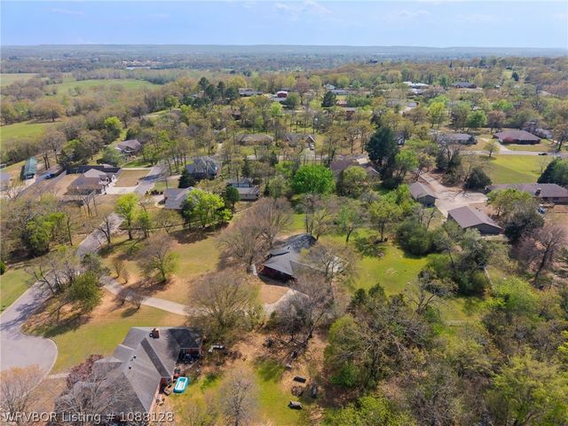 2505 Andrea Lane, Sallisaw, OK 74955