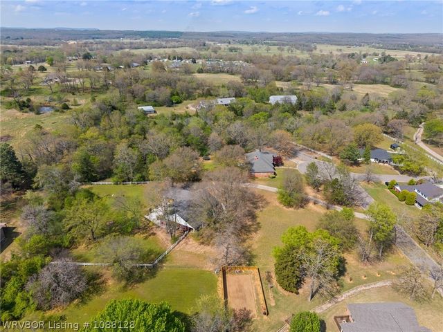 2505 Andrea Lane, Sallisaw, OK 74955