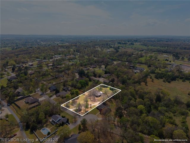 2505 Andrea Lane, Sallisaw, OK 74955