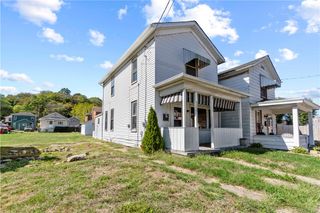 2535 8th Ave, Beaver Falls, PA 15010