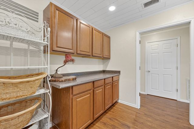 10903 E County Rd 105, Midland, TX 79706