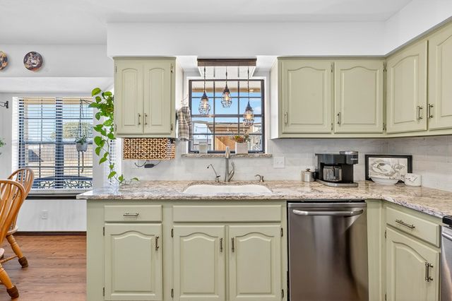 10903 E County Rd 105, Midland, TX 79706