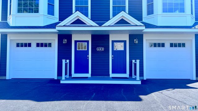44 Mettler Street A, Woodbridge, CT 06525