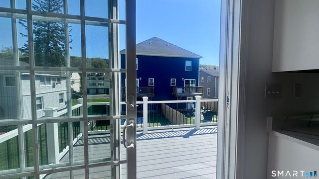 44 Mettler Street A, Woodbridge, CT 06525