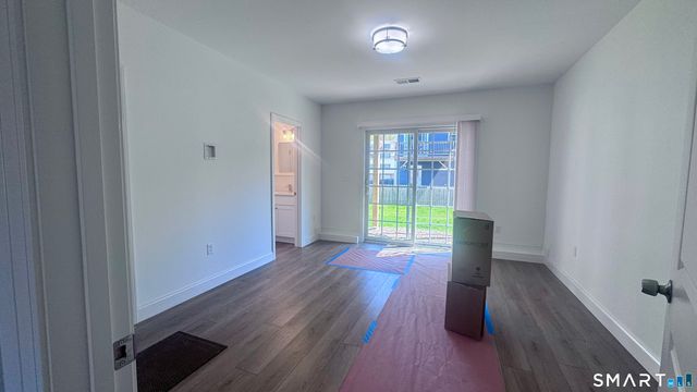44 Mettler Street A, Woodbridge, CT 06525