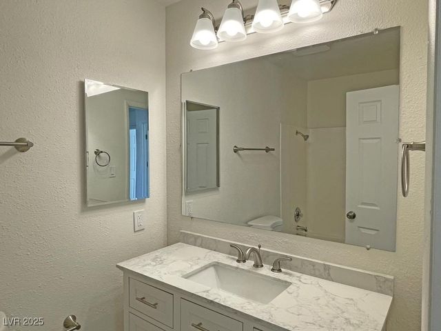 6404 Shawnee Place, Las Vegas, NV 89107