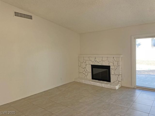 6404 Shawnee Place, Las Vegas, NV 89107