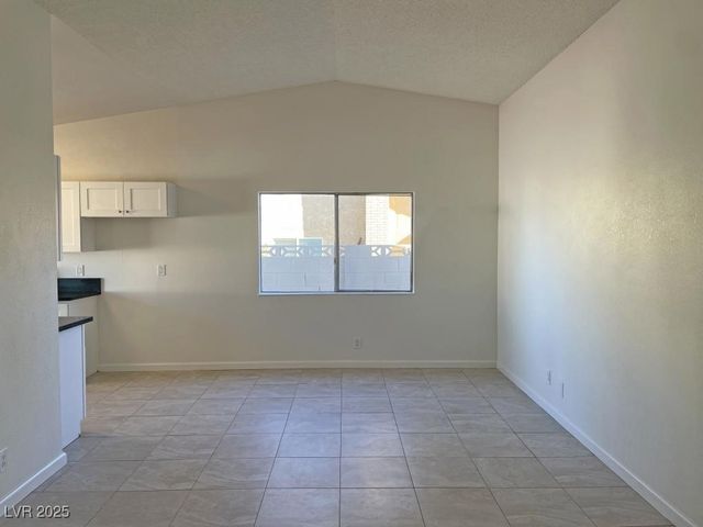 6404 Shawnee Place, Las Vegas, NV 89107