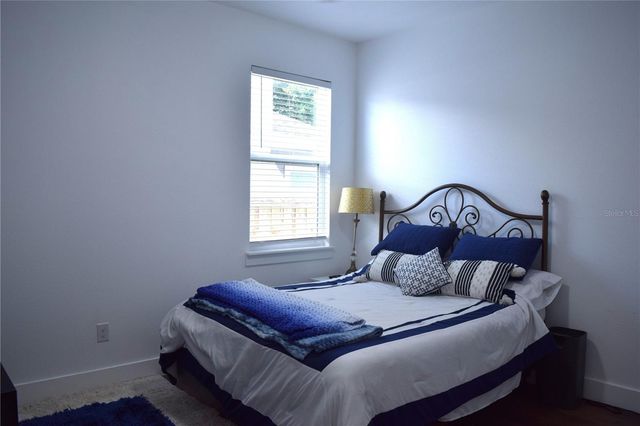 6534 WAYNE STREET, St Petersburg, FL 33702