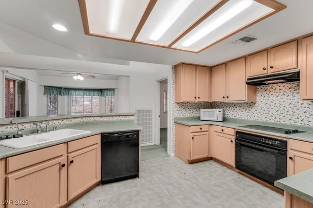 710 Tomahawk Court, Pahrump, NV 89060