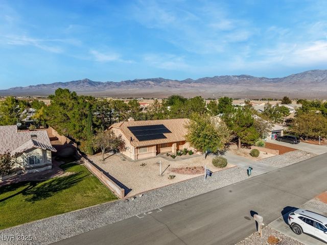710 Tomahawk Court, Pahrump, NV 89060
