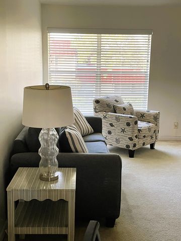 12011 Poinciana Boulevard S 202, Royal Palm Beach, FL 33411