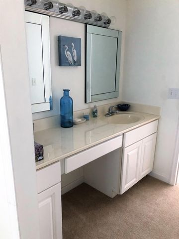 12011 Poinciana Boulevard S 202, Royal Palm Beach, FL 33411