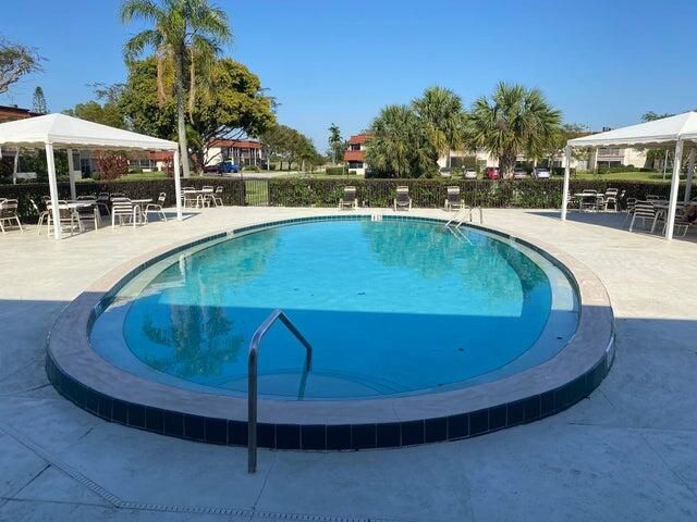 12011 Poinciana Boulevard S 202, Royal Palm Beach, FL 33411