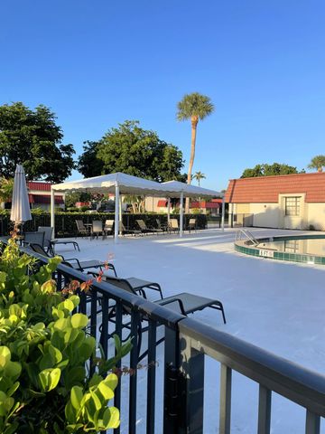 12011 Poinciana Boulevard S 202, Royal Palm Beach, FL 33411