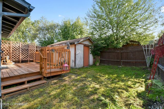 10145 Goose Berry Place, Anchorage, AK 99515