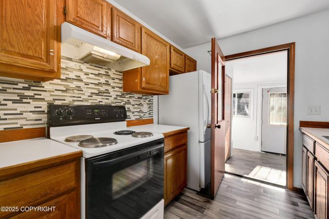 10145 Goose Berry Place, Anchorage, AK 99515