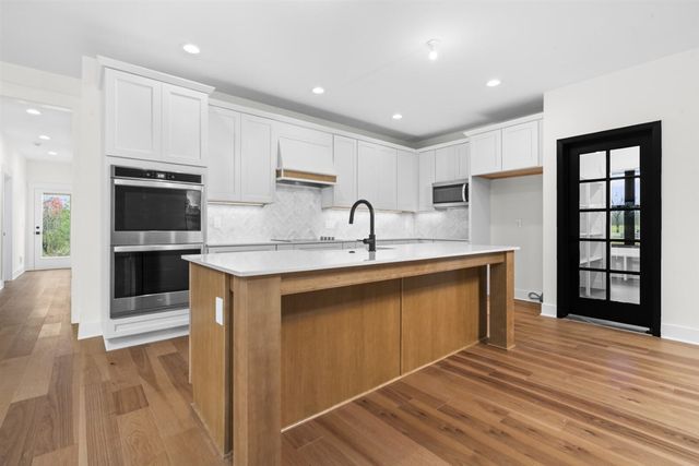 43492 Cottisford Street, Northville, MI 48167