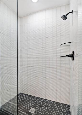 4 Savidge Circle, Bella Vista, AR 72715