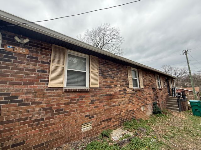 1320 Tulip Grove Rd, Hermitage, TN 37076