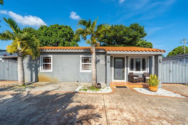 820 E 10th Avenue, Hialeah, FL 33010