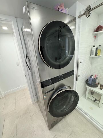 18 Piedmont A, Delray Beach, FL 33484