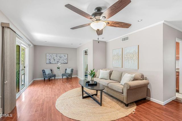 1485 E Avenida De Los Arboles, Thousand Oaks, CA 91360